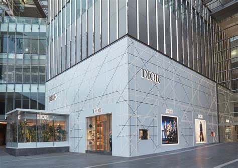 dior boutique kuala lumpur